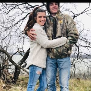 Meet your Posher, Carissa